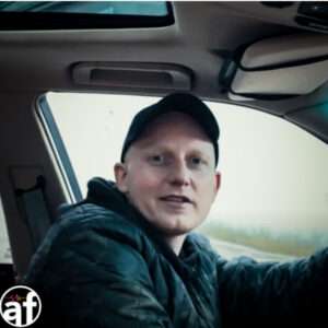 JAN ROBAK @WSZYSCY – HYMN CODZIENNYCH ROZTEREK