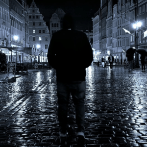 „PRZED SIEBIE” CZYLI CHARAKTERNY, ULICZNY NUMER OD NELSONA